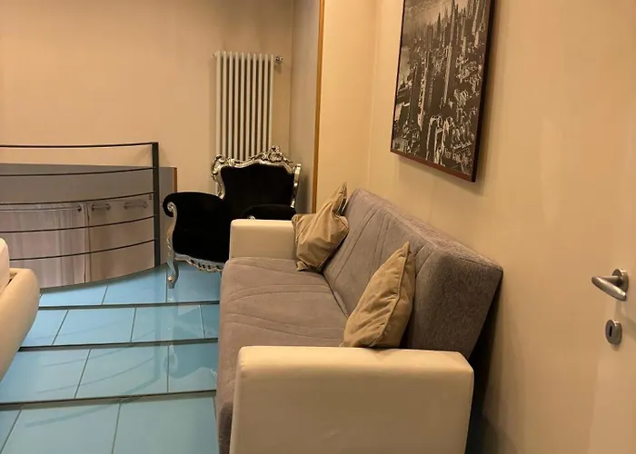 Trevi Fountain Loft Apartment Rome
